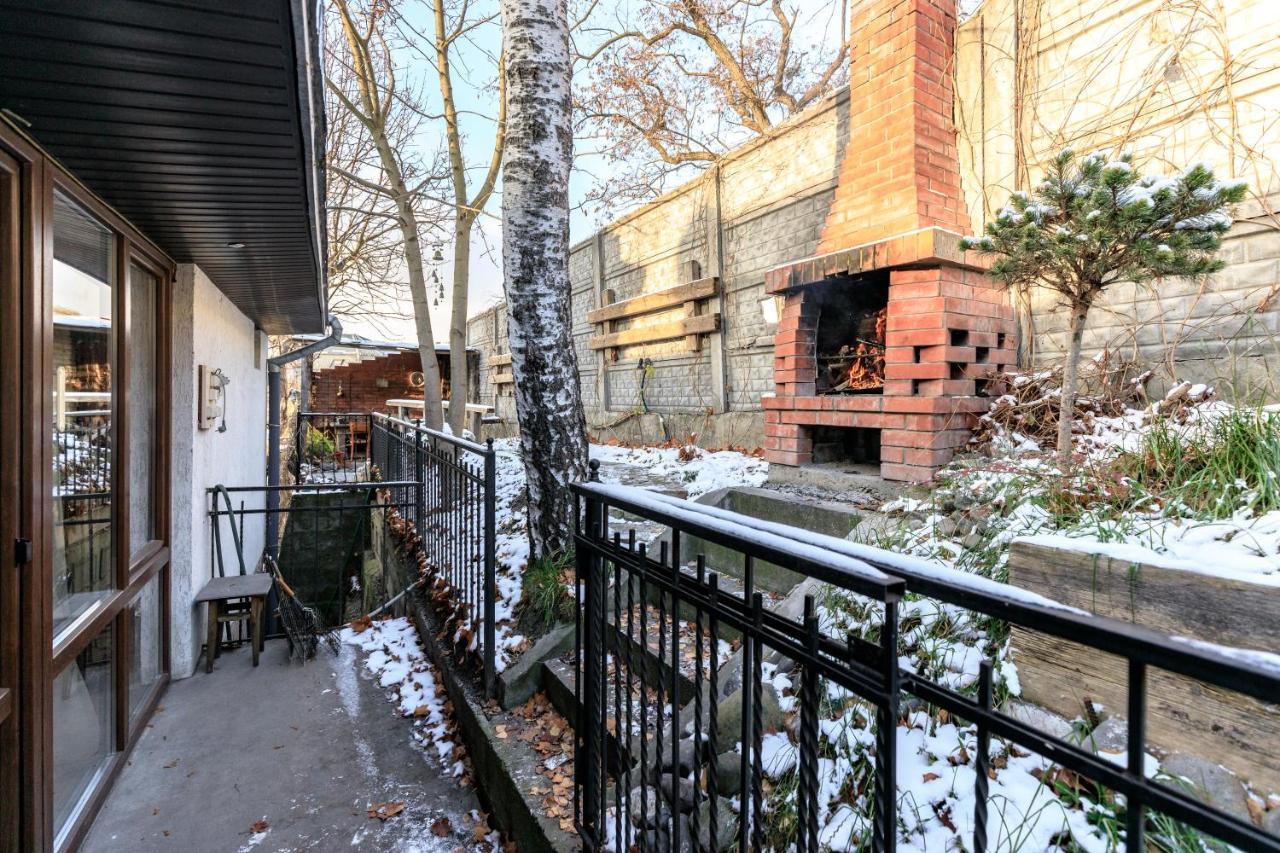 Mangal And Terrace In Center Apartment Lviv Exterior photo