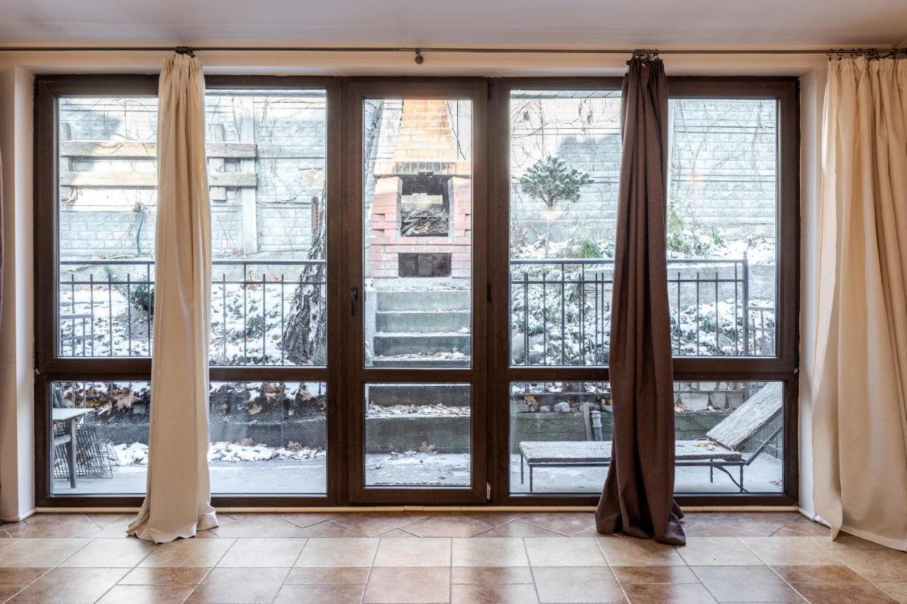 Mangal And Terrace In Center Apartment Lviv Exterior photo
